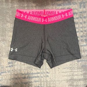 Under Armour Spandex Shorts (size XS)